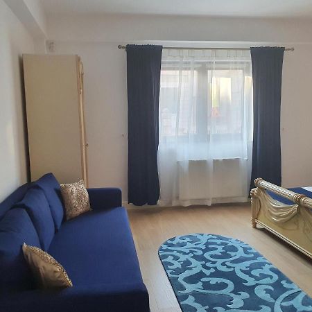 French Boutique Hotel Brasov Luaran gambar