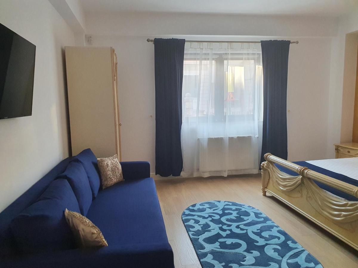 French Boutique Hotel Brasov Luaran gambar